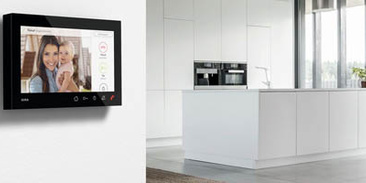 Gira Wohnungsstation bei Elektro Robert Kramer Meisterbetrieb in Wörth