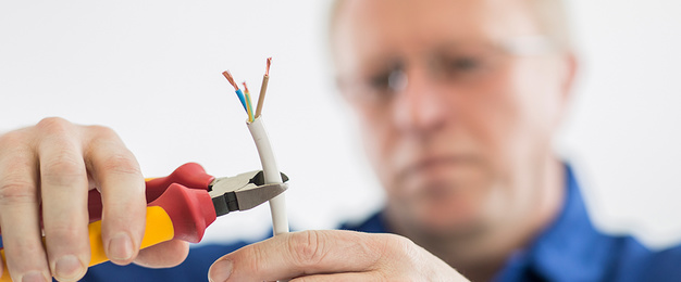 DGUV Vorschrift 3-Check bei Elektro Robert Kramer Meisterbetrieb in Wörth
